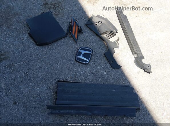 1HGCY1F38RA038940 2024 HONDA ACCORD Black 