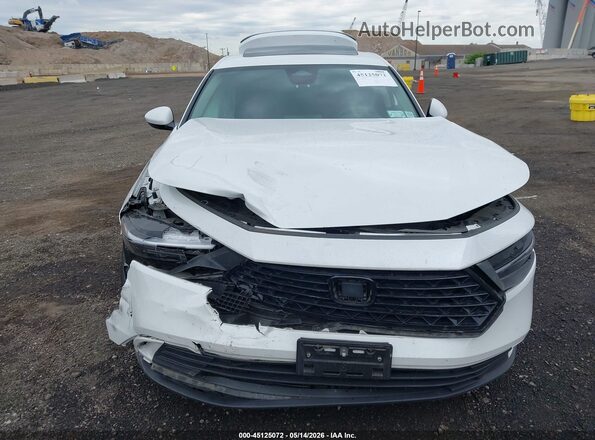 1HGCY1F39RA064205 2024 HONDA ACCORD White Սարքավորումների վահանակի տեսք