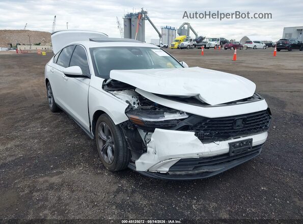 1HGCY1F39RA064205 2024 HONDA ACCORD White Դիմացի տեսք