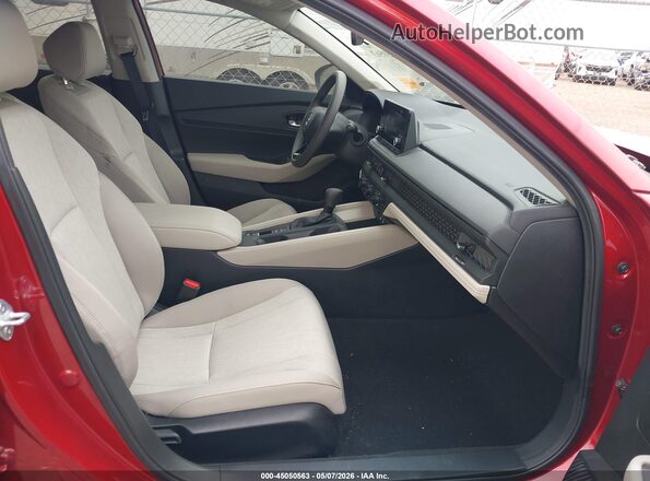 1HGCY1F40SA069601 2025 HONDA ACCORD Red Вид салону спереду