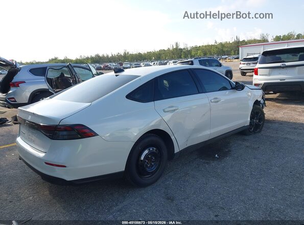 1HGCY1F41SA039815 2025 HONDA ACCORD White Задня права чверть