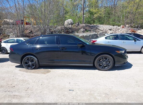 1HGCY1F41SA048076 2025 HONDA ACCORD Black Вид задньої частини салону