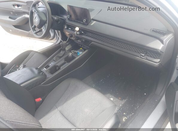 1HGCY1F41SA048689 2025 HONDA ACCORD Silver Vista interior delantera