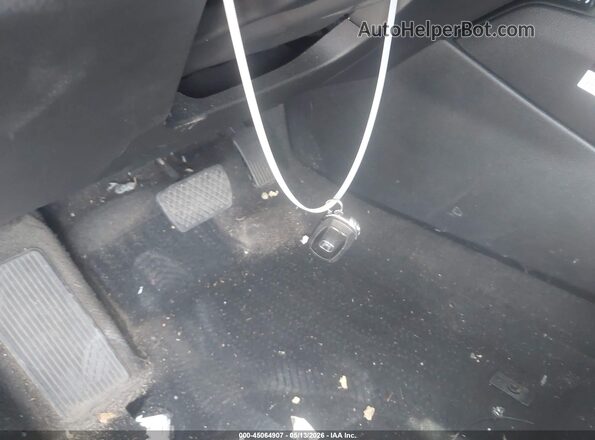 1HGCY1F41SA048689 2025 HONDA ACCORD Silver Vista del salpicadero
