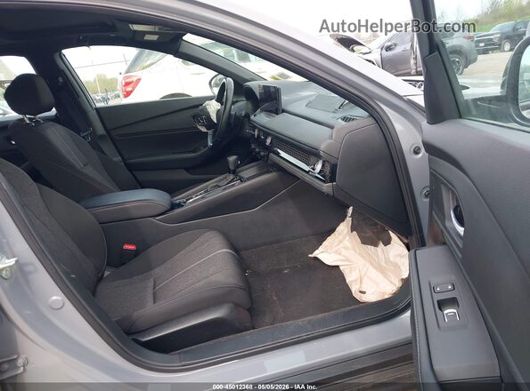 1HGCY2F52RA010641 2024 HONDA ACCORD Gray Вид салону спереду
