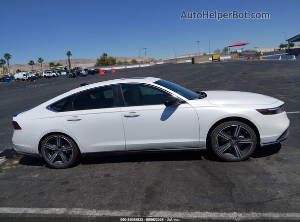 1HGCY2F53RA049965 2024 HONDA ACCORD Белый Вид задней части салона