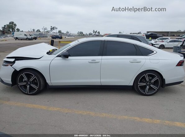 1HGCY2F54RA041390 2024 HONDA ACCORD White Widok wnętrza 360 stopni