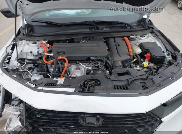 1HGCY2F54RA041390 2024 HONDA ACCORD White Widok z tyłu