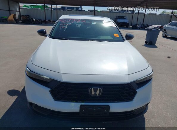 1HGCY2F54RA042359 2024 HONDA ACCORD HYBRID White Widok zestawu wskaźników