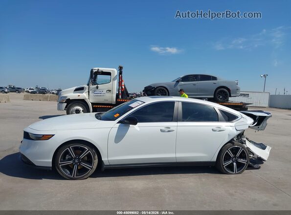 1HGCY2F54RA042359 2024 HONDA ACCORD HYBRID White Widok wnętrza 360 stopni