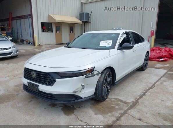 1HGCY2F5XRA019104 2024 HONDA ACCORD Белый Вид спереди
