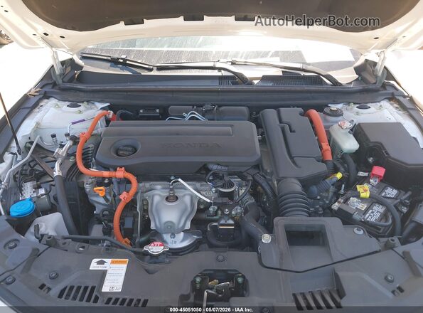 1HGCY2F60RA094497 2024 HONDA ACCORD HYBRID White Rear view