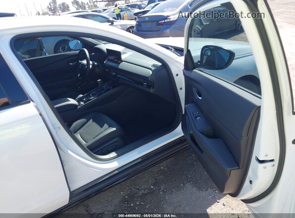 1HGCY2F7XTA002084 2026 HONDA ACCORD White Front interior view