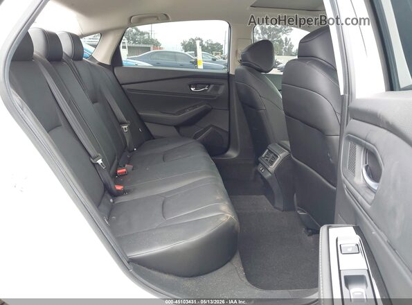 1HGCY2F80RA023284 2024 HONDA ACCORD White VIN კოდის სტიკერის ხედი