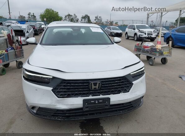 1HGCY2F80RA023284 2024 HONDA ACCORD White უკანა სალონის ხედი
