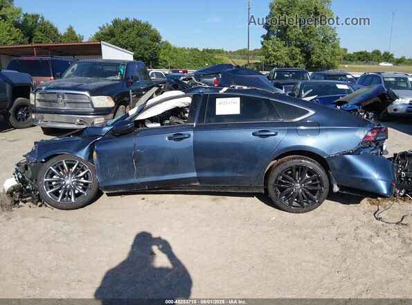 1HGCY2F82RA003795 2024 HONDA ACCORD Blue Vista interior de 360 grados