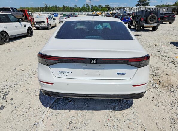 1HGCY2F82RA073877 2024 HONDA ACCORD White Widok z tyłu