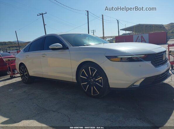 1HGCY2F84SA004193 2025 HONDA ACCORD White Սալոնի հետևի տեսք
