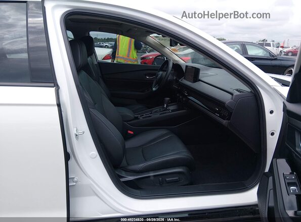1HGCY2F85SA028079 2025 HONDA ACCORD HYBRID White წინა სალონის ხედი