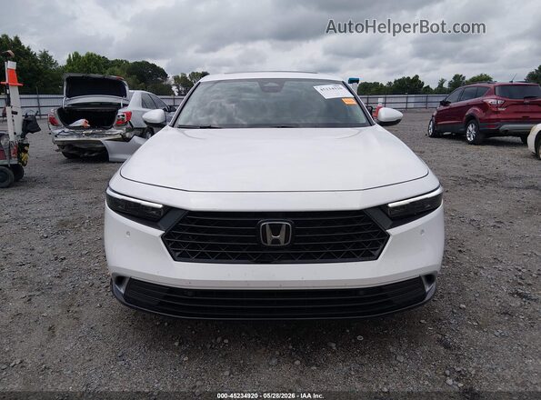1HGCY2F85SA028079 2025 HONDA ACCORD HYBRID White ხელსაწყოთა პანელის ხედი
