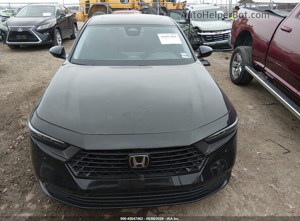 1HGCY2F88RA080316 2024 HONDA ACCORD Black ხელსაწყოთა პანელის ხედი