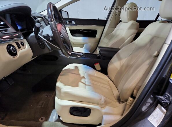 1LNHL9FT2GG602377 2016 LINCOLN MKS Gray Widok wnętrza z przodu