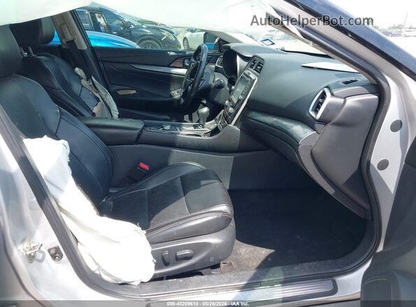 1N4AA6AP4JC381597 2018 NISSAN MAXIMA Gray Front interior view