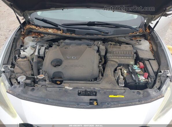 1N4AA6AP5GC433912 2016 NISSAN MAXIMA Серебряный Вид сзади
