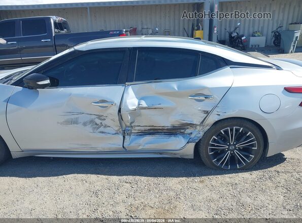 1N4AA6AP5HC387029 2017 NISSAN MAXIMA Silver Դիմացի տեսք