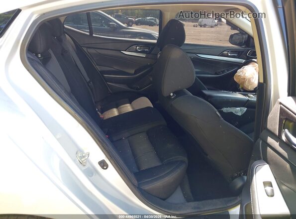 1N4AA6AP5HC446452 2017 NISSAN MAXIMA Silver VIN კოდის სტიკერის ხედი