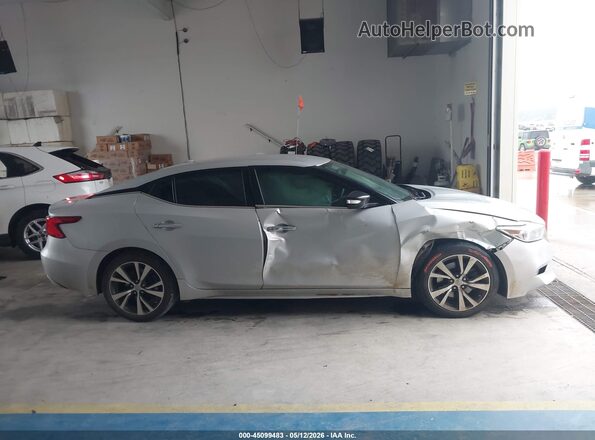 1N4AA6AP7HC400038 2017 NISSAN MAXIMA Silver Вид задньої частини салону
