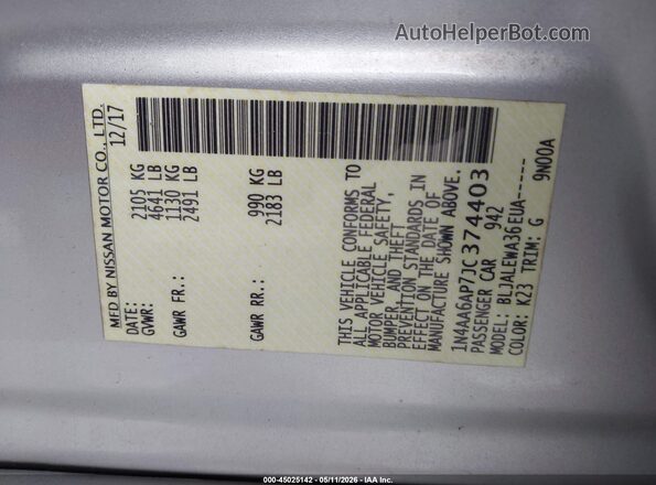 1N4AA6AP7JC374403 2018 NISSAN MAXIMA Silver Vista del compartimento del motor