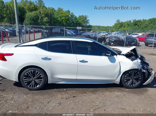 1N4AA6AP8JC392599 2018 NISSAN MAXIMA Белый Панорамный вид салона 360°