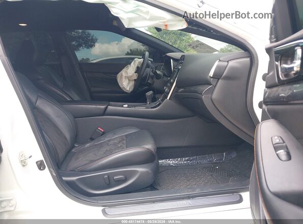 1N4AA6EVXLC367652 2020 NISSAN MAXIMA White Front interior view