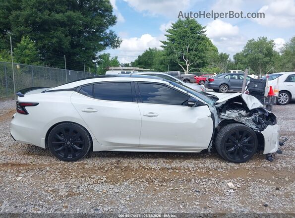 1N4AA6EVXLC367652 2020 NISSAN MAXIMA White Rear interior view