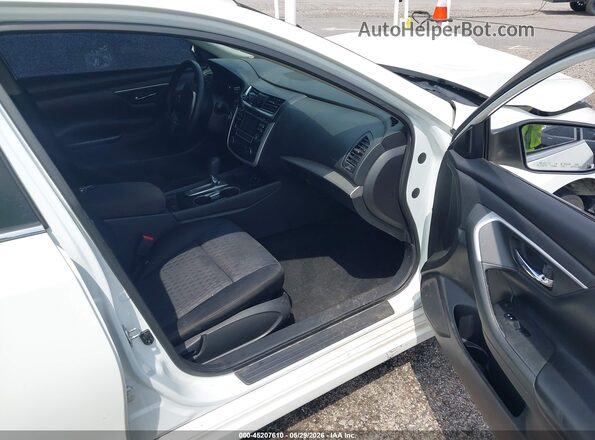 1N4AL3AP0GC179020 2016 NISSAN ALTIMA White Widok wnętrza z przodu