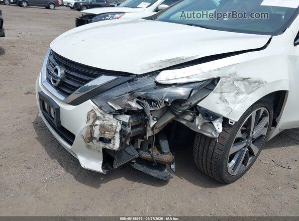 1N4AL3AP0GC271079 2016 NISSAN ALTIMA White 