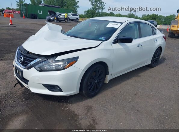 1N4AL3AP0HC242974 2017 NISSAN ALTIMA White 