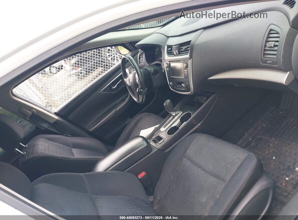 1N4AL3AP0HC487693 2017 NISSAN ALTIMA White წინა სალონის ხედი