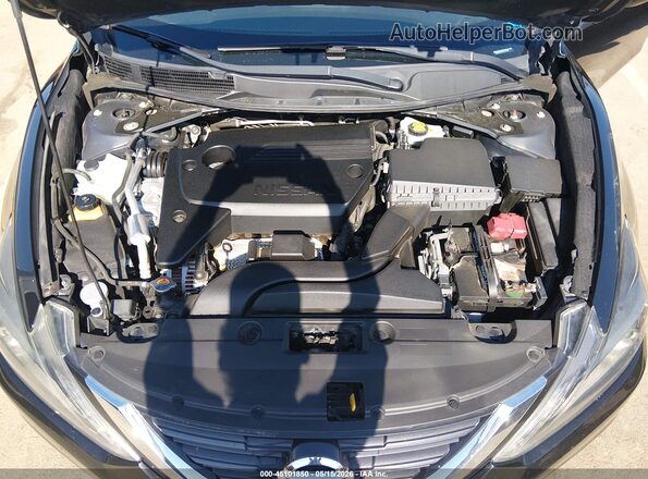 1N4AL3AP0JC141469 2018 NISSAN ALTIMA Black Rear view