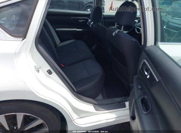 1N4AL3AP0JC192633 2018 NISSAN ALTIMA White Vista de la etiqueta del VIN