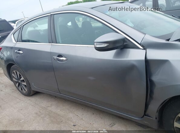 1N4AL3AP0JC193619 2018 NISSAN ALTIMA Gray Вид задньої частини салону
