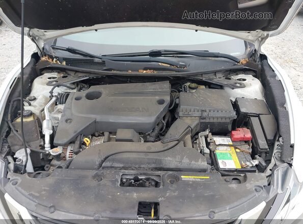 1N4AL3AP1GN383524 2016 NISSAN ALTIMA White 