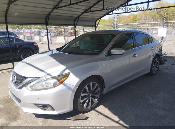 1N4AL3AP1HC153348 2017 NISSAN ALTIMA Серебряный Передняя левая четверть