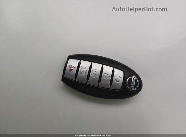 1N4AL3AP1HC153348 2017 NISSAN ALTIMA Серебряный Вид панели приборов
