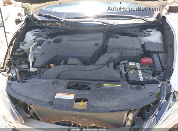 1N4AL3AP1HC267723 2017 NISSAN ALTIMA White Հետևի տեսք