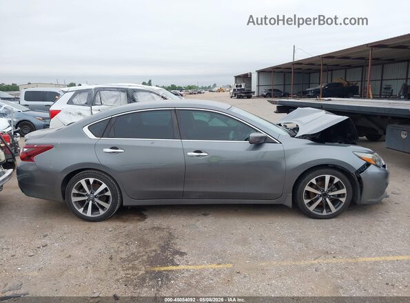 1N4AL3AP1HC497178 2017 NISSAN ALTIMA Gray ხელსაწყოთა პანელის ხედი