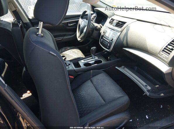1N4AL3AP1HN306623 2017 NISSAN ALTIMA Black Front interior view