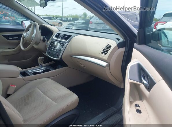 1N4AL3AP1HN313748 2017 NISSAN ALTIMA Gray Widok wnętrza z przodu
