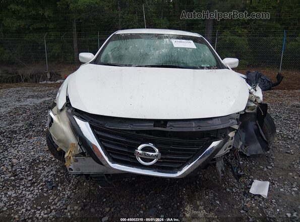 1N4AL3AP1JC136393 2018 NISSAN ALTIMA White Instrument cluster view